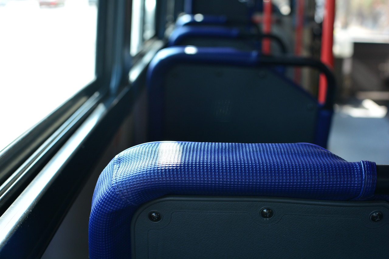 bus 2145402 1280