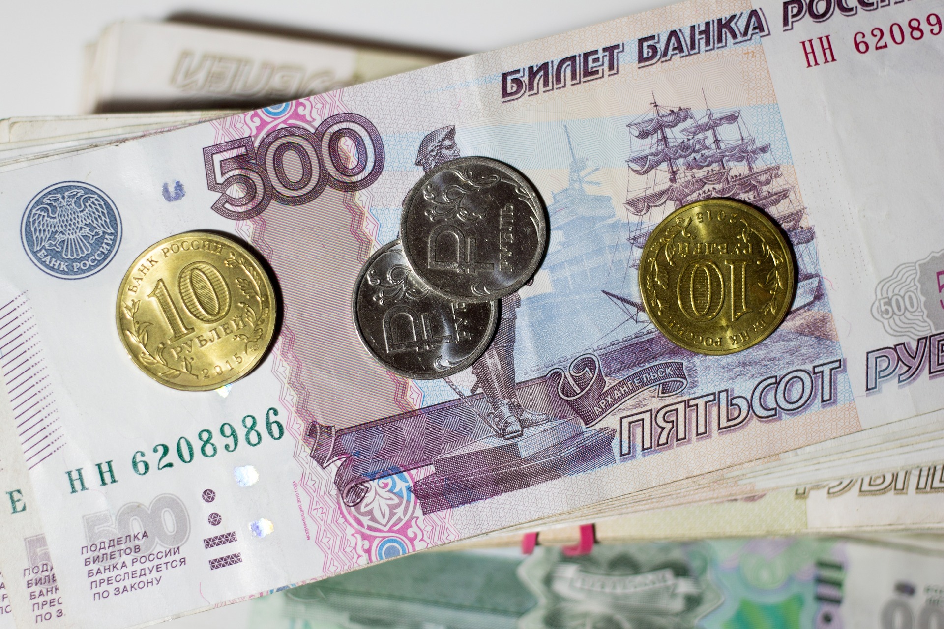 ruble g9ae2277d5 1920